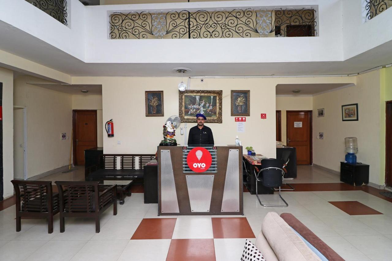 Hotel Oyo 6608 Sector 56 Badshahpur Exterior foto