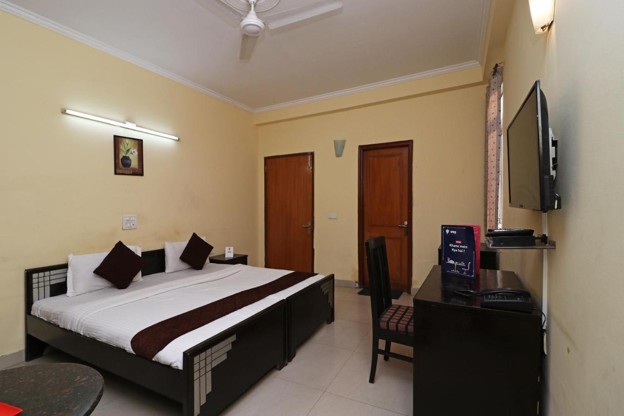 Hotel Oyo 6608 Sector 56 Badshahpur Exterior foto